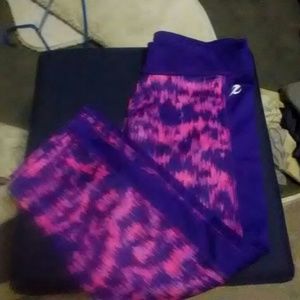 Girls athletic capris